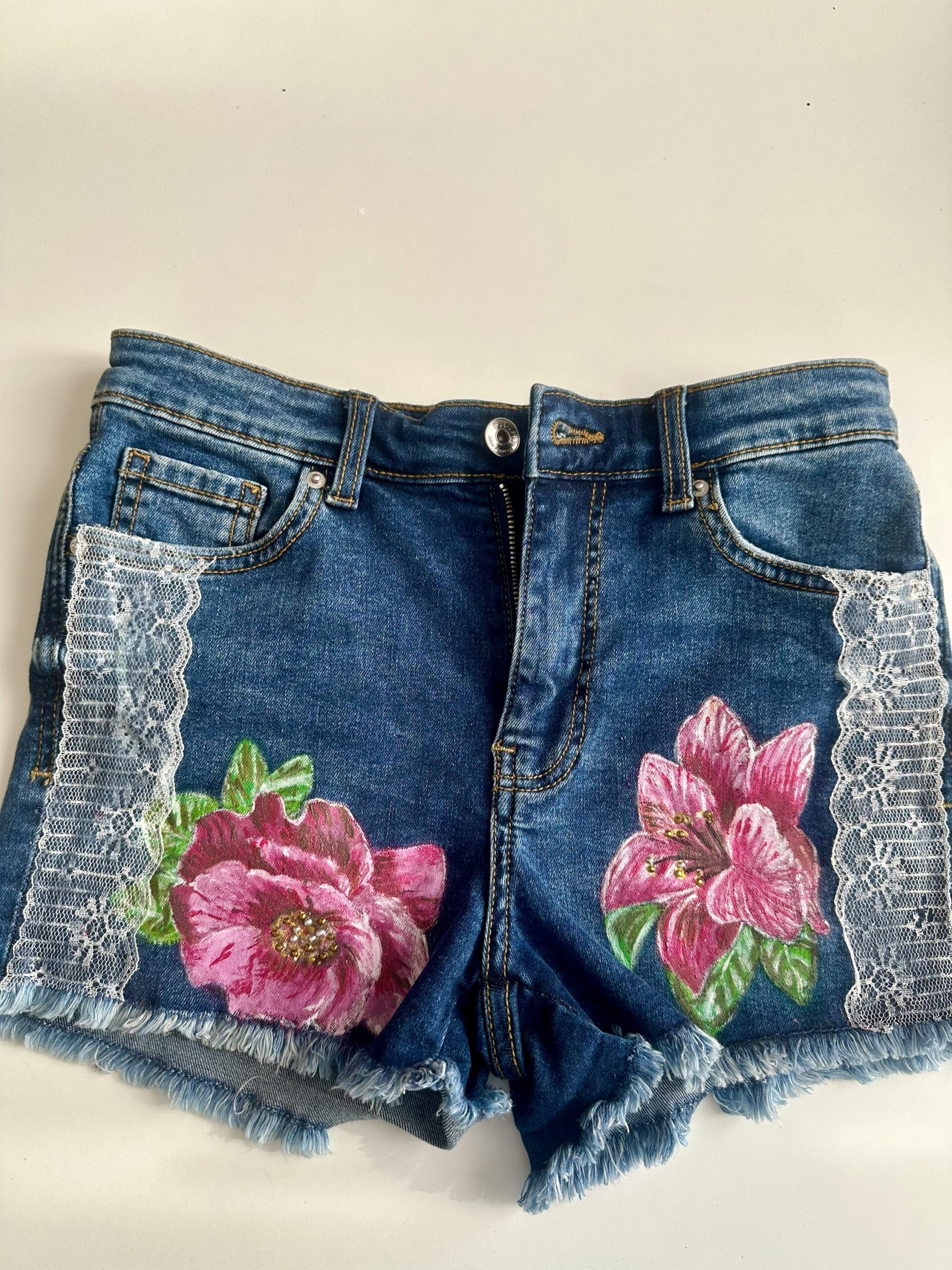 🌺Flowers Denim Shorts 🌺
